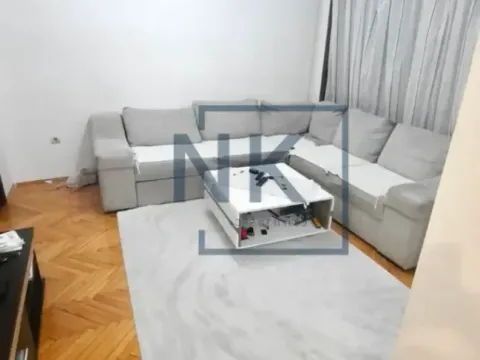 Prodaja, jednosoban stan, 38m², Stari Aerodrom, Podgorica
