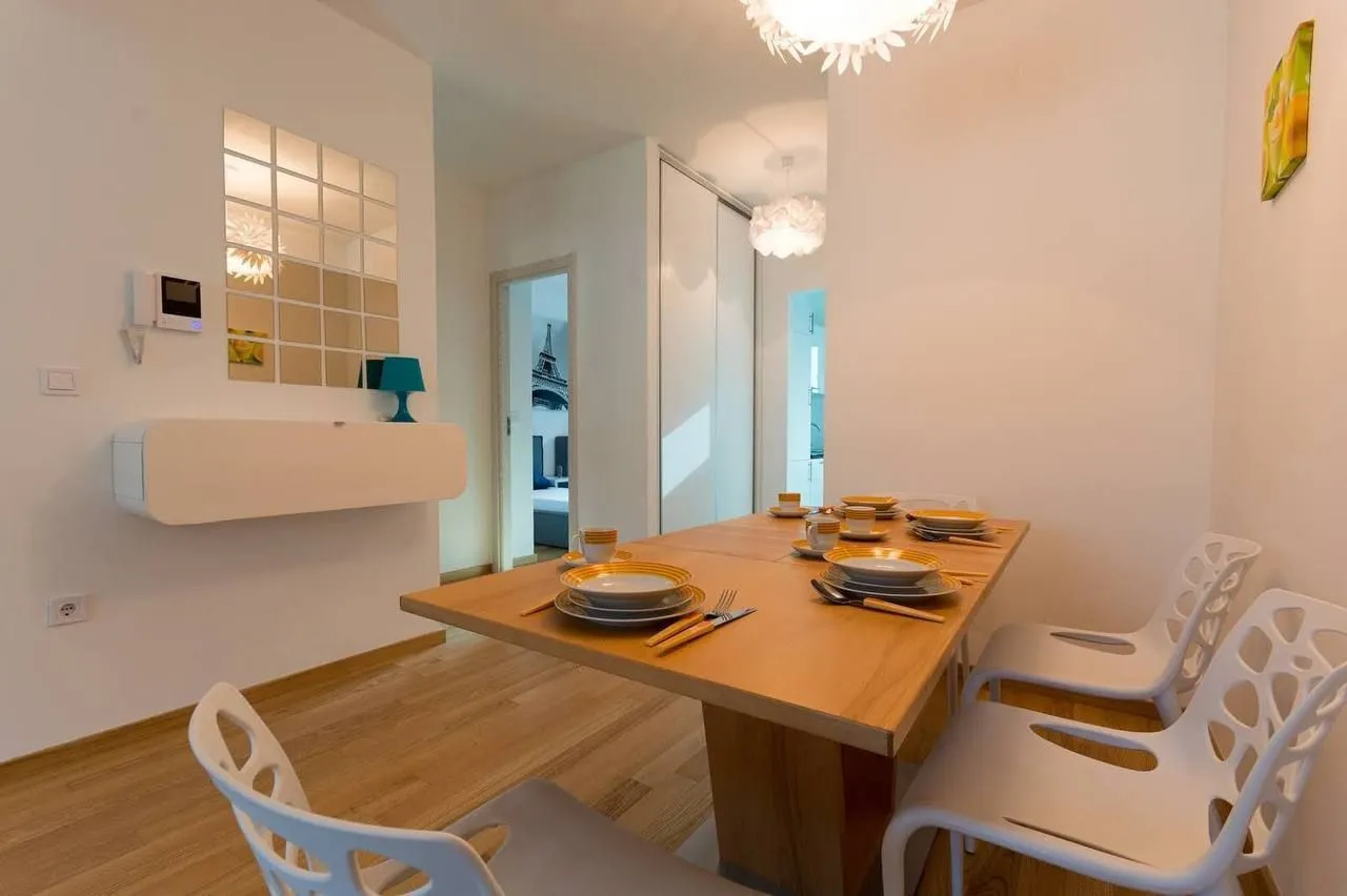 Sale, two bedroom apartment, 63m², Bečići, Budva