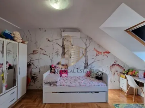 Sale, four bedroom apartment, 120m², Nova Detelinara, Novi Sad Sve Podlokacije - image 9