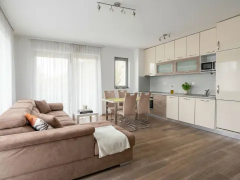 Sale, three bedroom apartment, 62m², Pržno, Budva - image 4