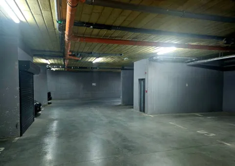 Sale, parking/garage, 13m², Višnjička Banja, Palilula Sve Podlokacije - image 4