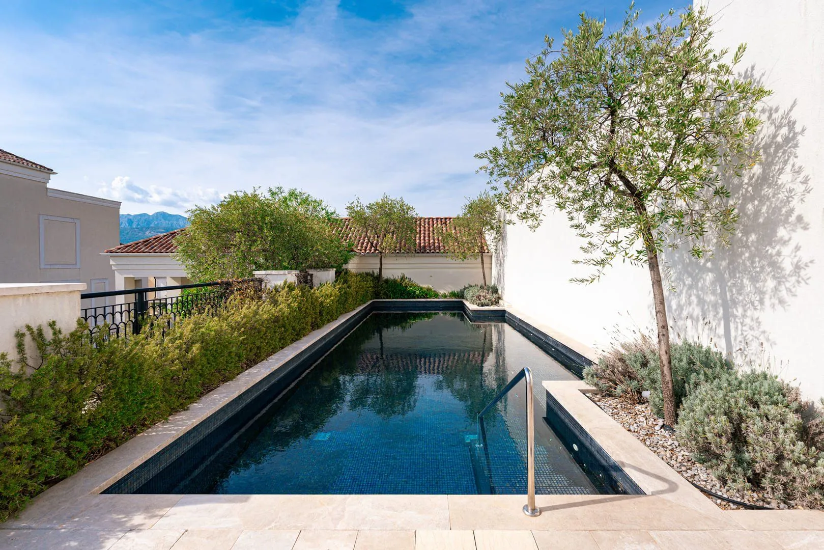 Prodaja, dvosoban stan, 107m², Porto Montenegro, Tivat