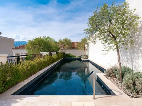 Prodaja, dvosoban stan, 107m², Porto Montenegro, Tivat - image 11