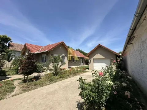 Prodaja, kuća, 186m², Elemir, Zrenjanin - image 13