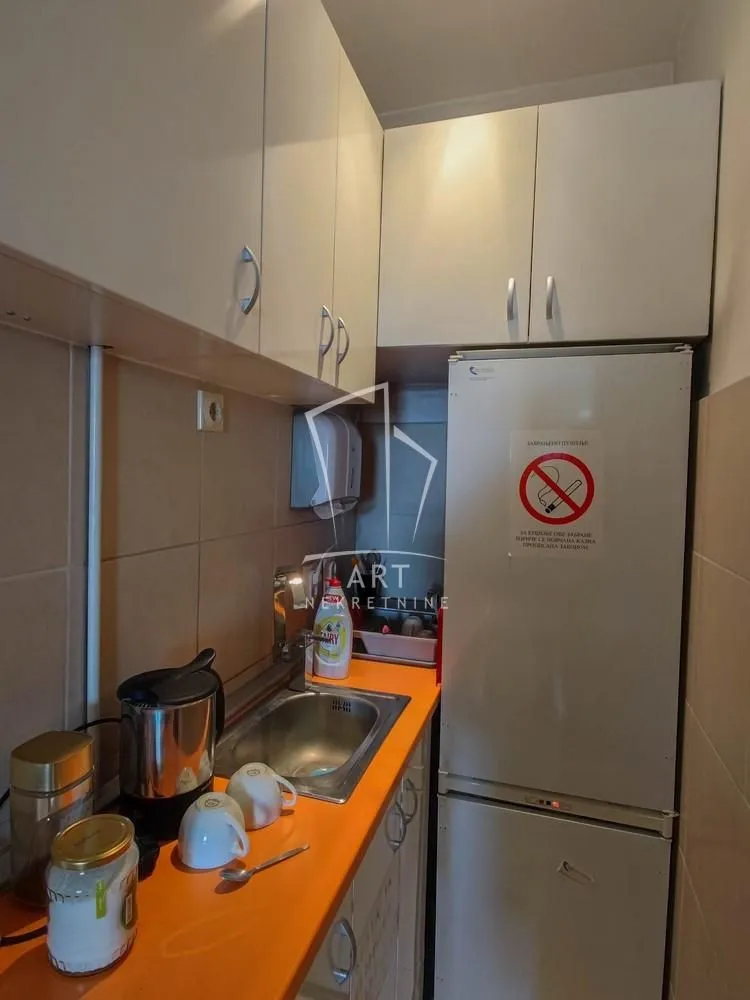 Sale, four bedroom apartment, 137m², Novi Beograd Blok 22, Novi Beograd Sve Podlokacije