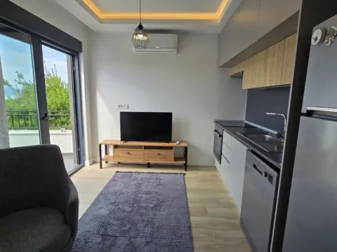 Sale, two bedroom apartment, 42m², Tivat, Crna Gora - image 5