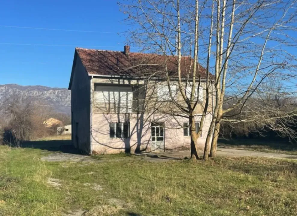 Sale, house, 208m², Kosić, Danilovgrad