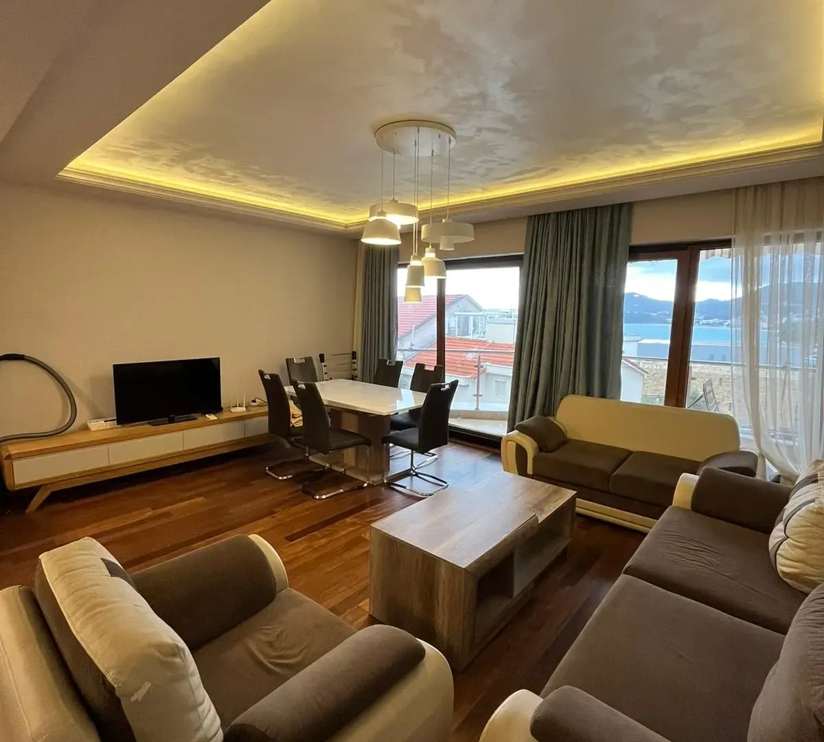 Sale, two bedroom apartment, 74m², Pržno, Budva