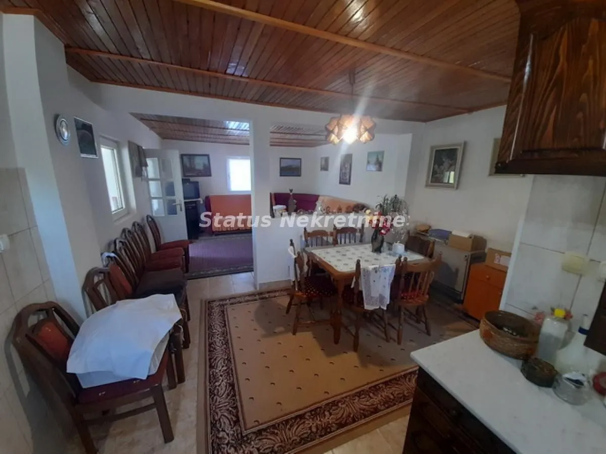 Prodaja, kuća, 138m², Sremska Kamenica, Petrovaradin