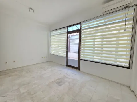 Sale, office space, 18m², Budva, Crna Gora - image 12