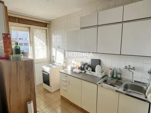 Prodaja, dvosoban stan, 73m², Brace Jerković, Voždovac Sve Podlokacije - image 4