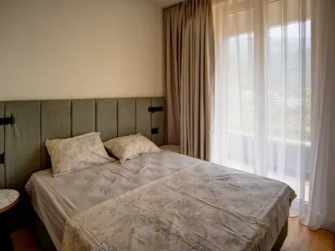 Sale, one bedroom apartment, 45m², Bečići, Budva - image 7