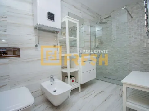 Izdavanje, trosoban stan, 110m², Preko Morače, Podgorica - image 20