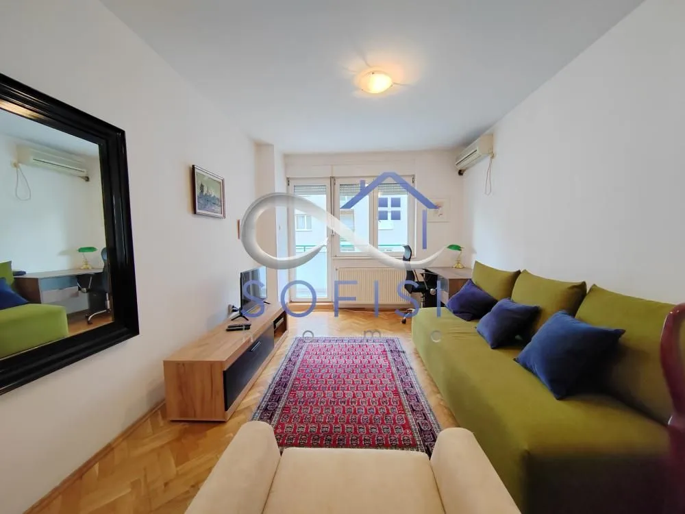 Izdavanje, dvosoban stan, 45m², Grbavica, Novi Sad Sve Podlokacije