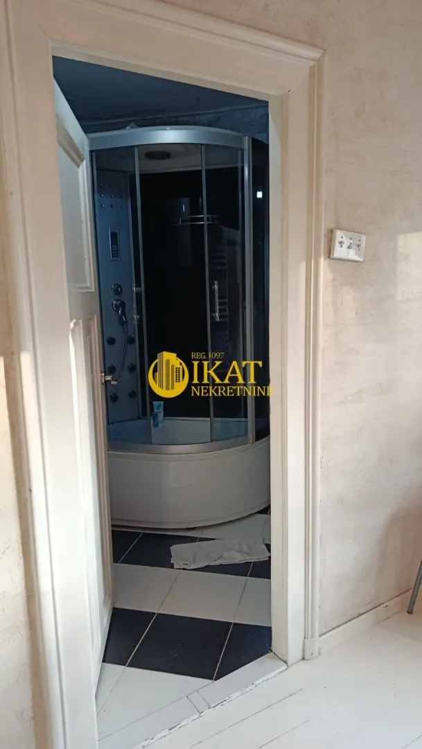 Rent, one bedroom apartment, 43m², Južni Bulevar, Vračar Sve Podlokacije