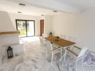 Prodaja, kuća, 420m², Đenovići, Herceg Novi - image 24