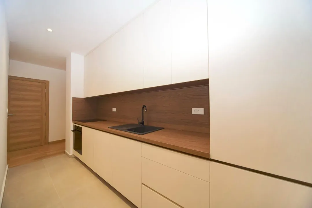 Rent, two bedroom apartment, 74m², City Kvart, Podgorica