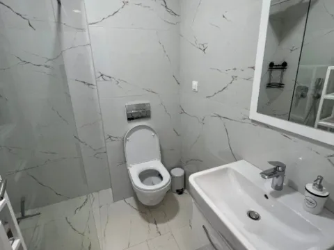 Izdavanje, jednosoban stan, 45m², Centar, Bar - image 5