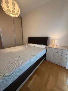 Izdavanje, jednosoban stan, 47m², Blok 6, Podgorica - image 7