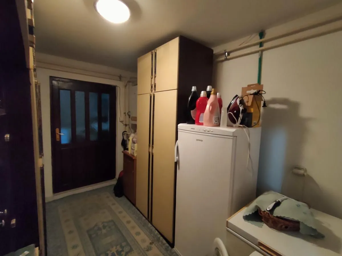 Prodaja, kuća, 181m², Sremska Kamenica, Petrovaradin