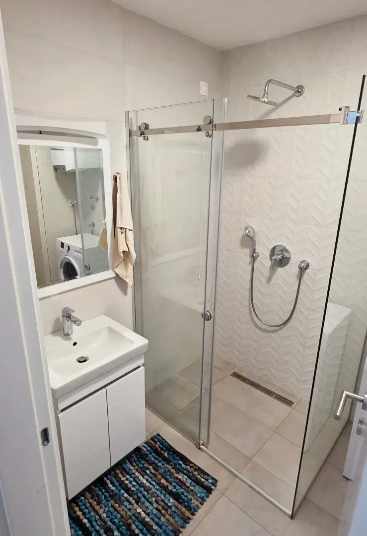 Rent, studio apartment, 34m², Centar, Bar