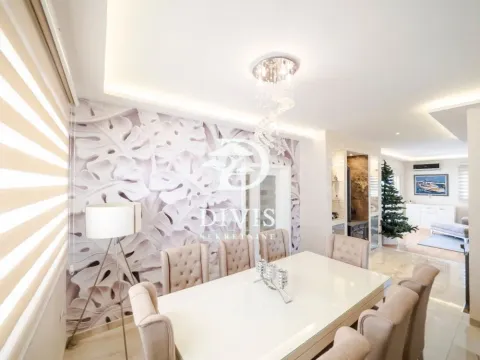 Sale, apartment, 140m², Medaković Sve Podlokacije, Beograd - image 12