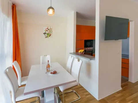 Sale, two bedroom apartment, 71m², Budva, Crna Gora - image 7