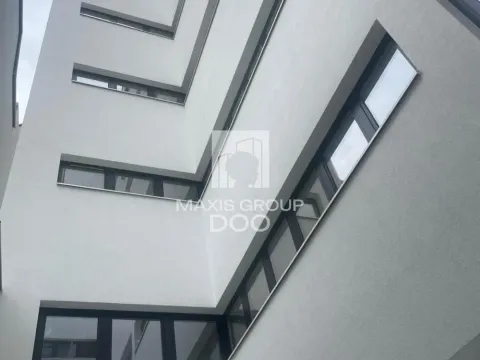 Prodaja, četvorosoban stan, 174m², Vračar Centar, Vračar Sve Podlokacije - image 12