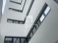 Prodaja, četvorosoban stan, 174m², Vračar Centar, Vračar Sve Podlokacije - image 12