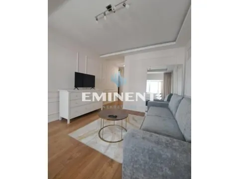 Izdavanje, jednosoban stan, 35m², Stari Grad, Beograd - image 2