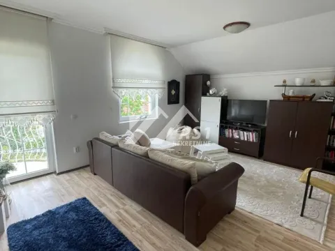 Rent, apartment, 400m², Veternik, Novi Sad Sve Podlokacije - image 5
