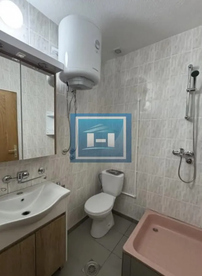 Prodaja, kuća, 240m², Ćuprija, Srbija
