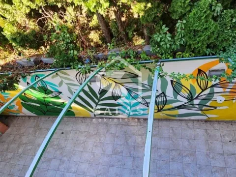 Prodaja, kuća, 343m², Neimar, Vračar Sve Podlokacije - image 9