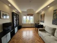 Izdavanje, dvosoban stan, 48m², Centar, Novi Sad - image 1