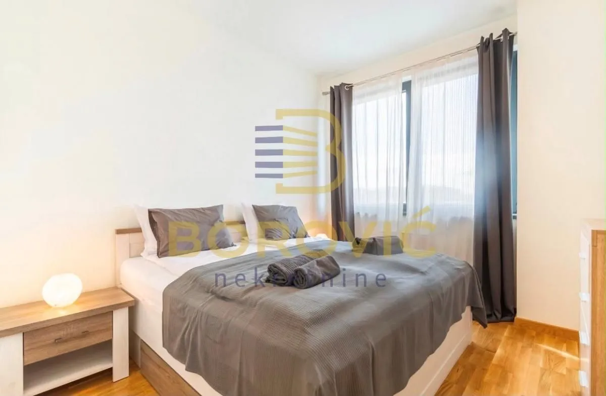 Rent, three bedroom apartment, 86m², Savski Venac, Beograd