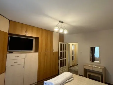 Prodaja, jednosoban stan, 60m², Centar, Podgorica - image 11