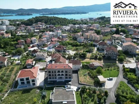 Prodaja, dvosoban stan, 61m², Tivat, Crna Gora - image 11
