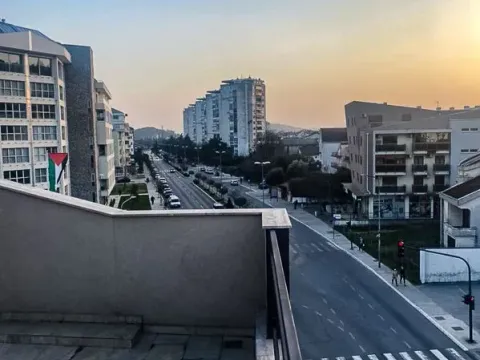 Izdavanje, četvorosoban stan, 120m², Momišići, Podgorica - image 6