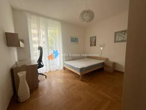 Izdavanje, trosoban stan, 106m², Vračar Hram, Vračar Sve Podlokacije - image 9