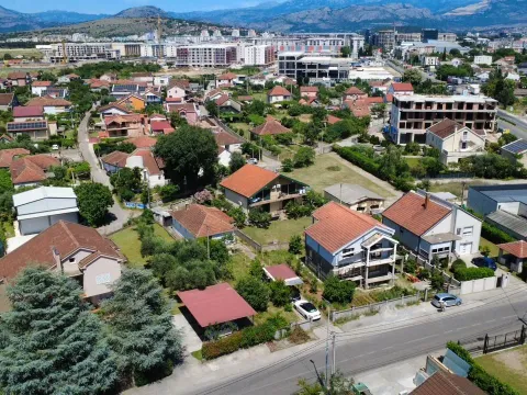 Prodaja, kuća, 100m², Gornja Gorica, Podgorica - image 3