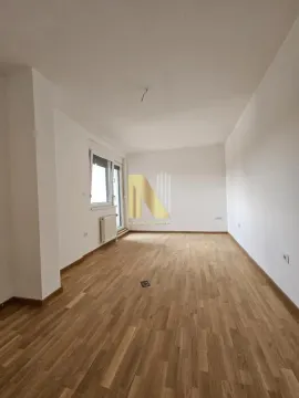 Prodaja, trosoban stan, 83m², Bulevar patrijarha Pavla, Novi Sad Sve Podlokacije - image 11