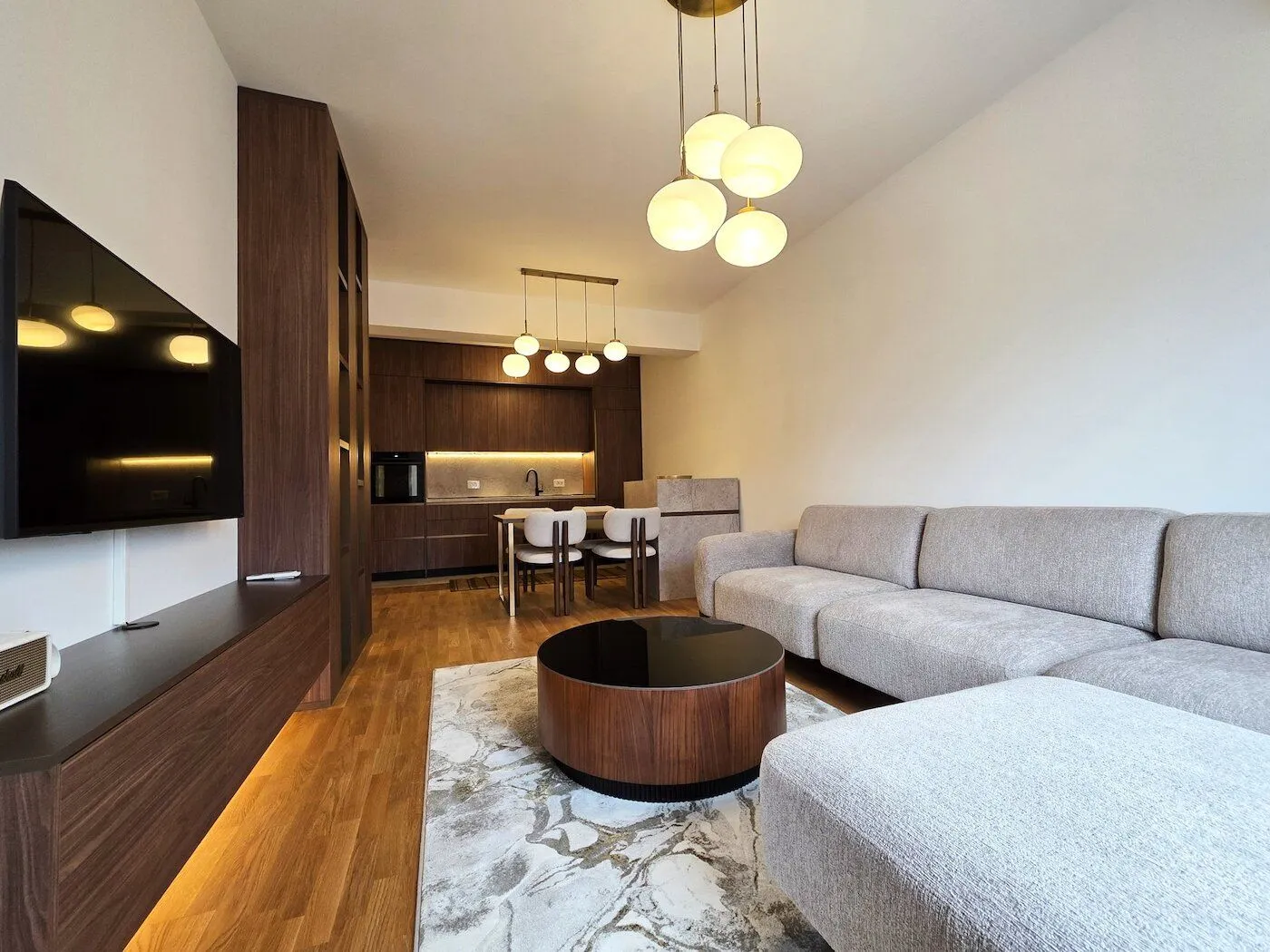 Rent, apartment, 82m², Stari Aerodrom, Podgorica