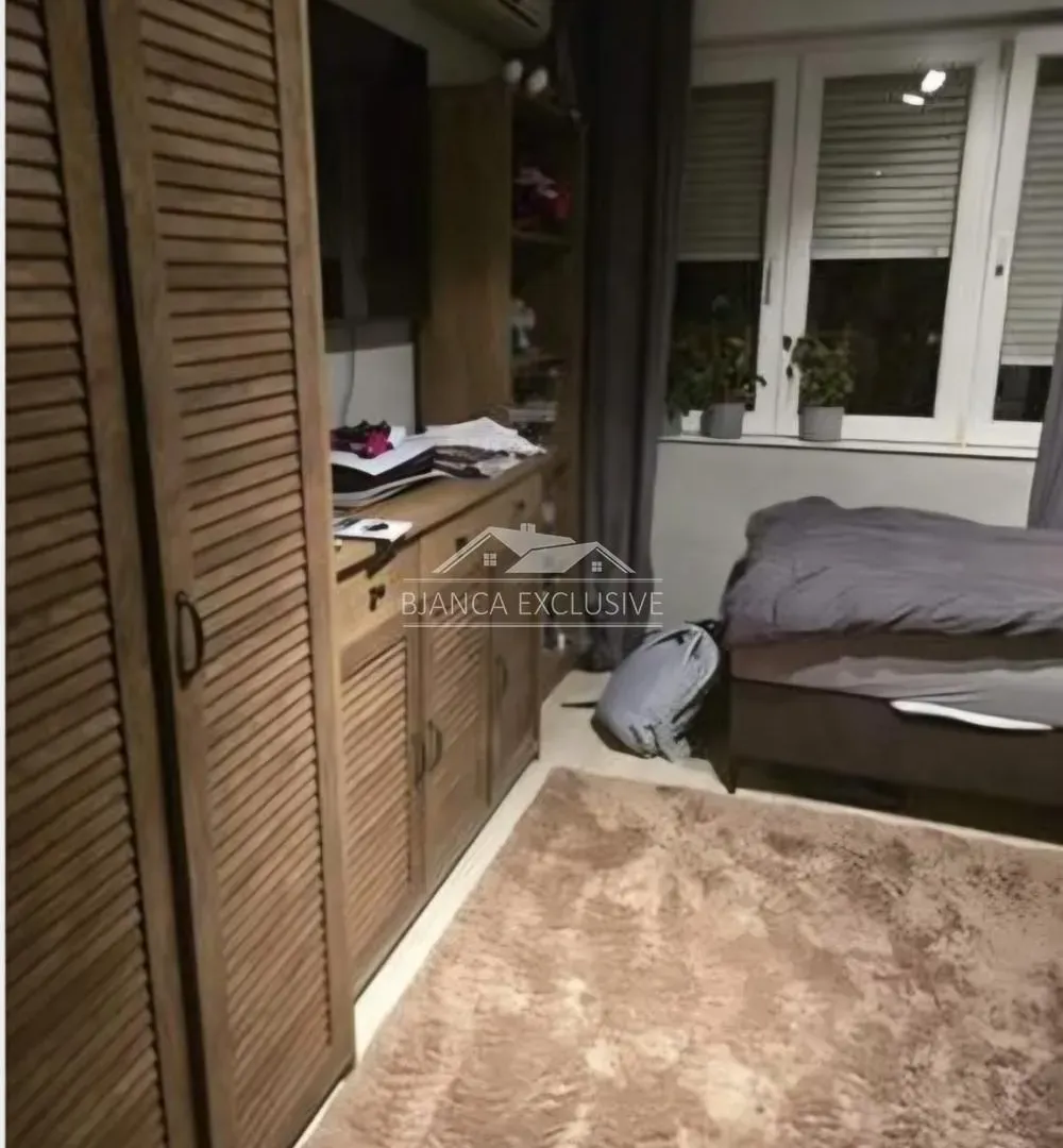 Sale, two bedroom apartment, 50m², Stari Grad, Beograd