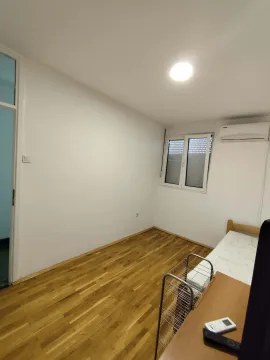 Rent, two bedroom apartment, 60m², Blok 5, Podgorica - image 9