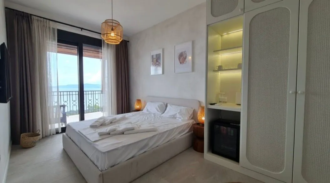 Prodaja, kuća, 270m², Skočiđevojka, Budva