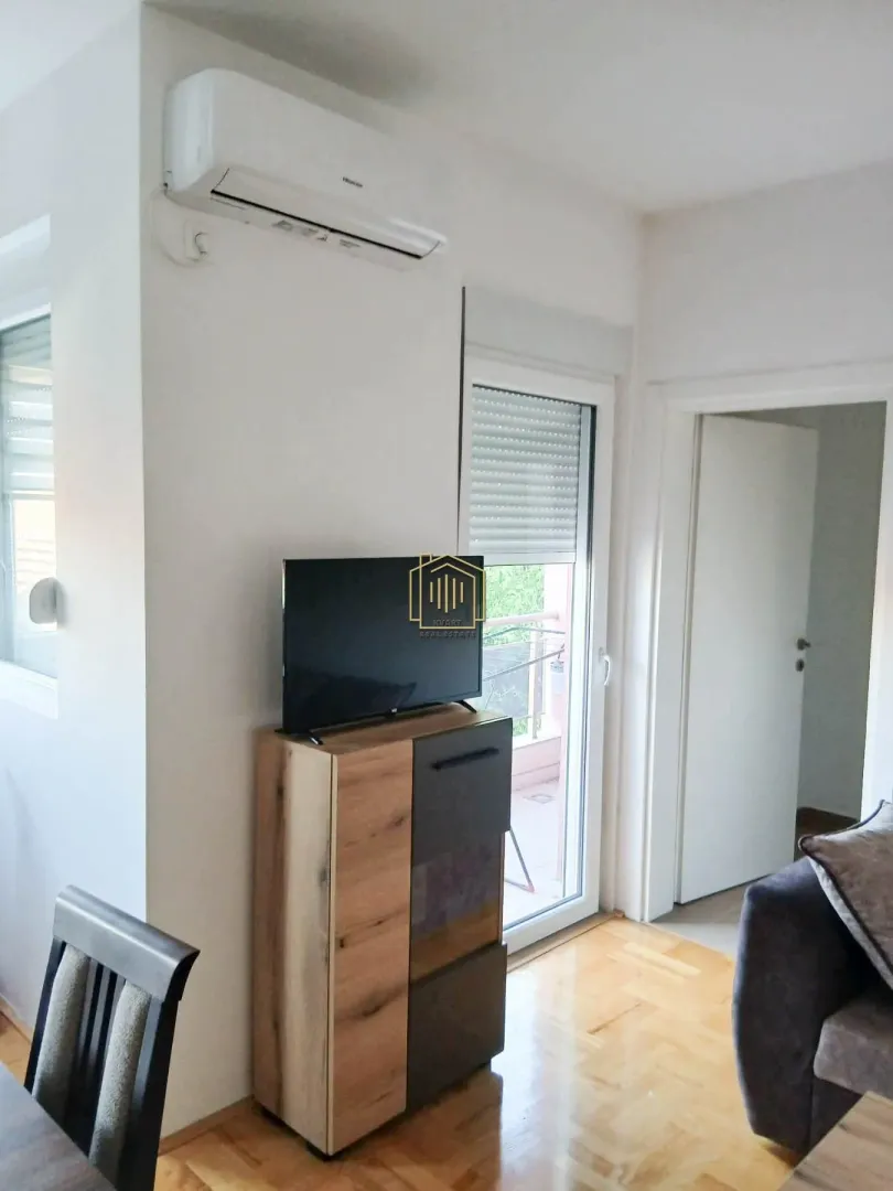 Prodaja, dvosoban stan, 56m², Konik, Podgorica