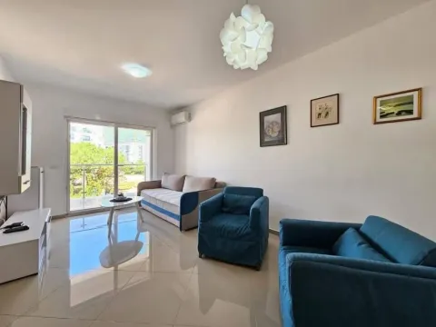 Sale, one bedroom apartment, 59m², Šušanj, Bar - image 4