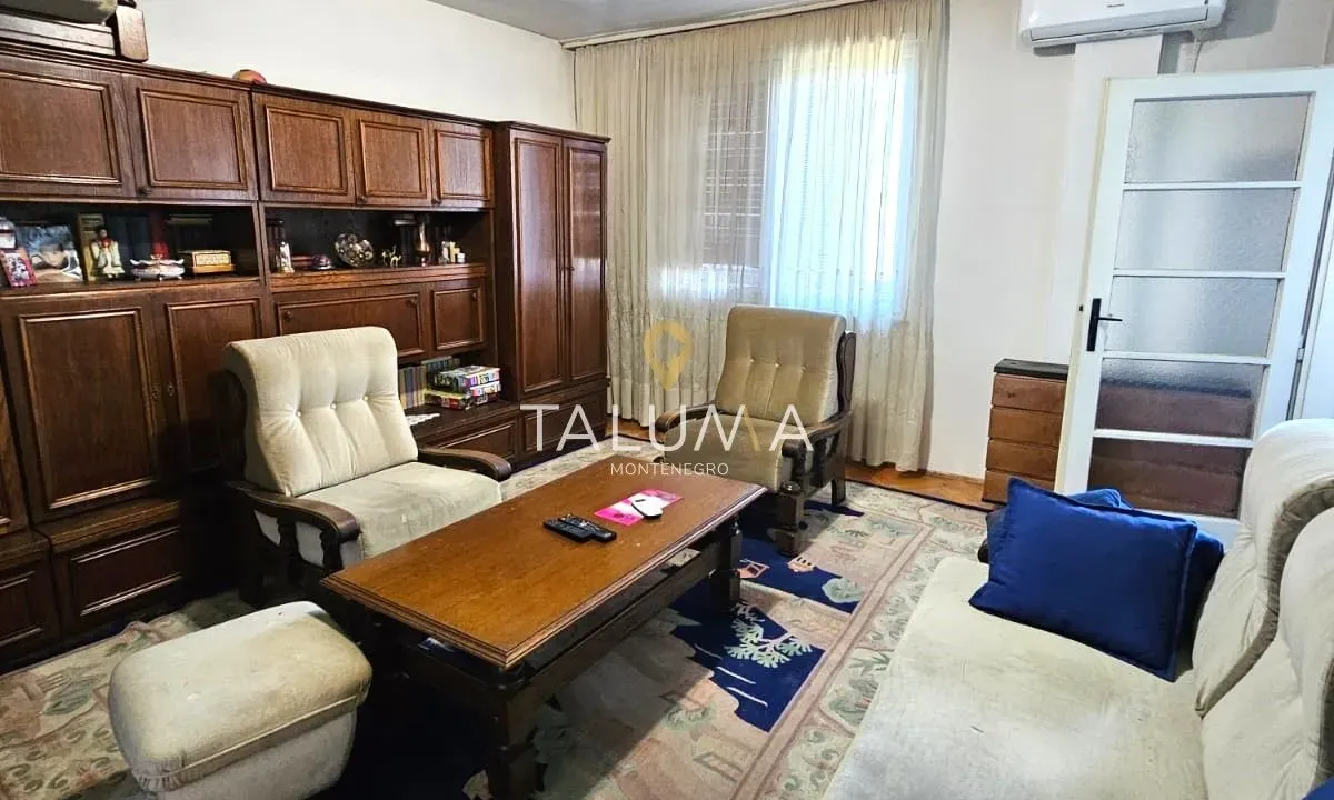 Prodaja, dvosoban stan, 88m², Preko Morače, Podgorica