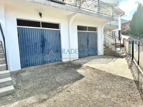 Prodaja, kuća, 225m², Sutomore, Bar - image 4