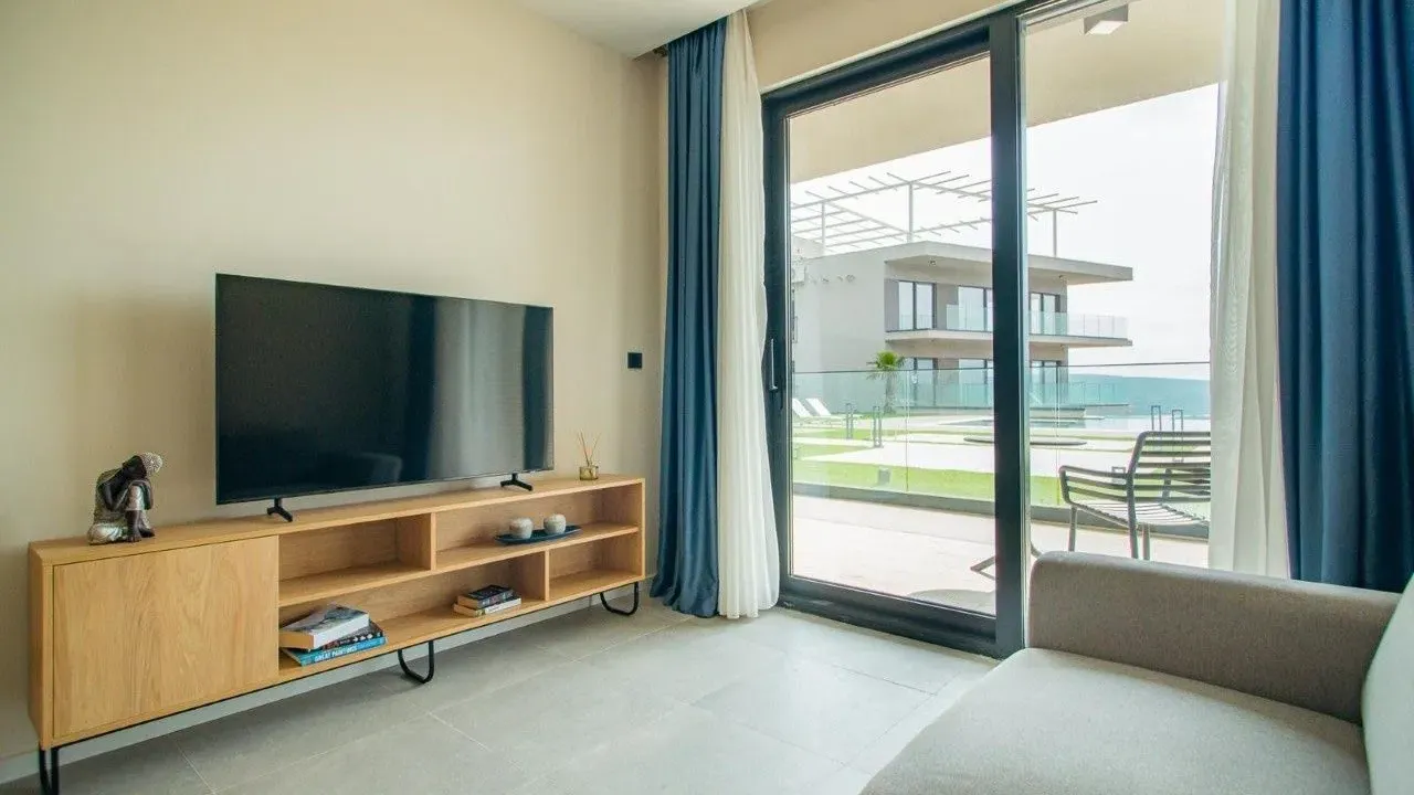 Sale, two bedroom apartment, 71m², Kavač, Kotor